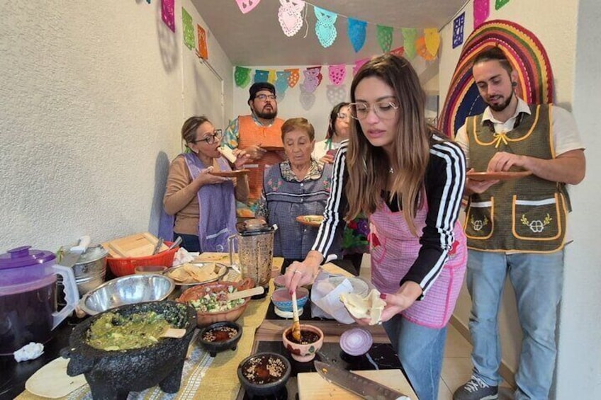 Class of Sauces and Tortillas in Mexico City