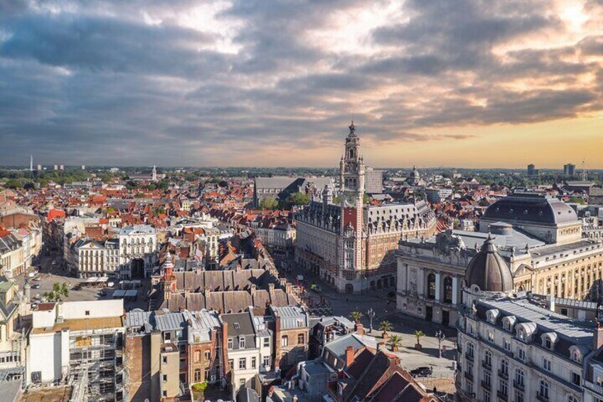 2-Hour Heritage Tour in Lille