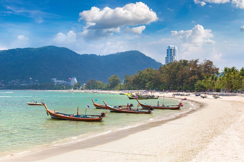 Phuket Island Introduction Private Half Day Tour 