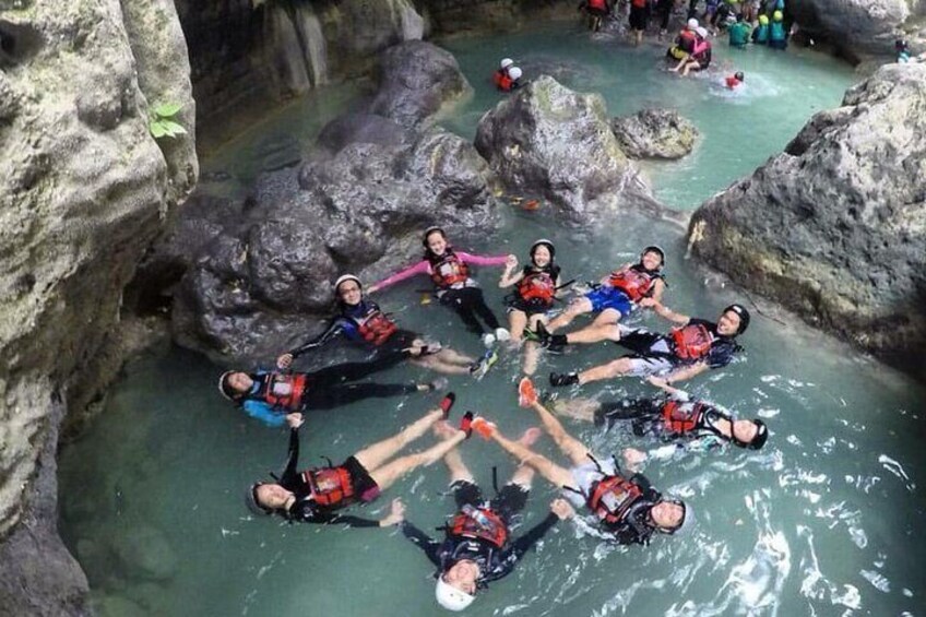 Kawasan Falls Canyoneering Experience from Cebu with Lunch