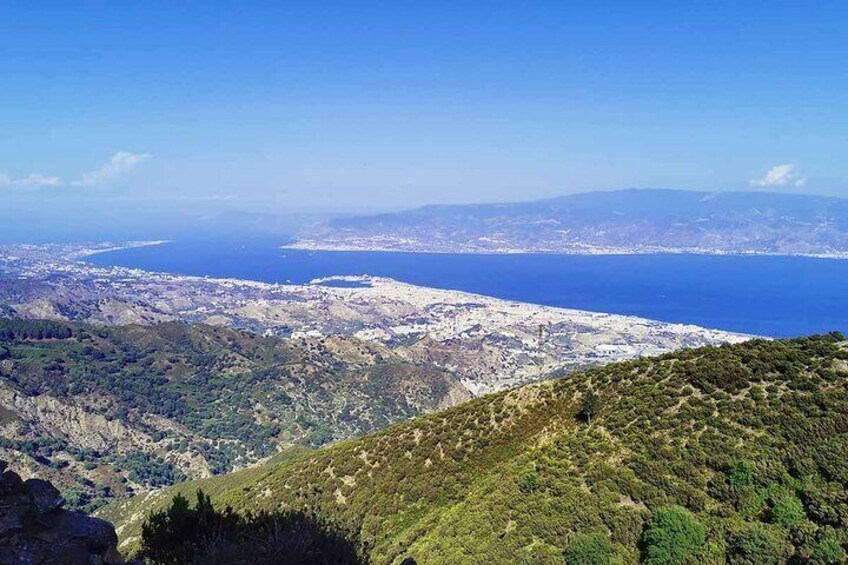 360 Degrees View of Messina City Tour