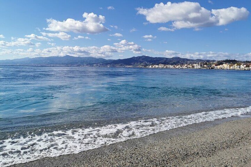 360 Degrees View of Messina City Tour