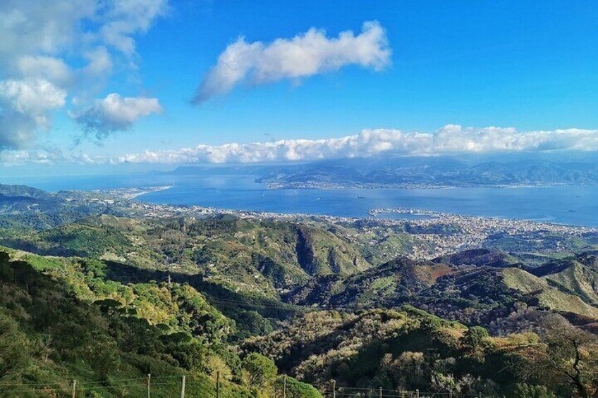 360 Degrees View of Messina City Tour