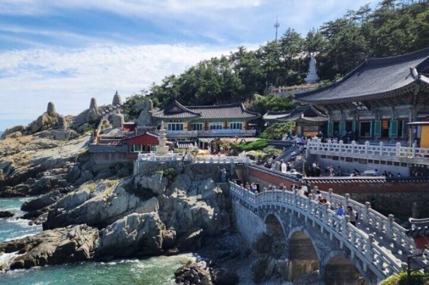 Haedong Yonggung-sa
Temple