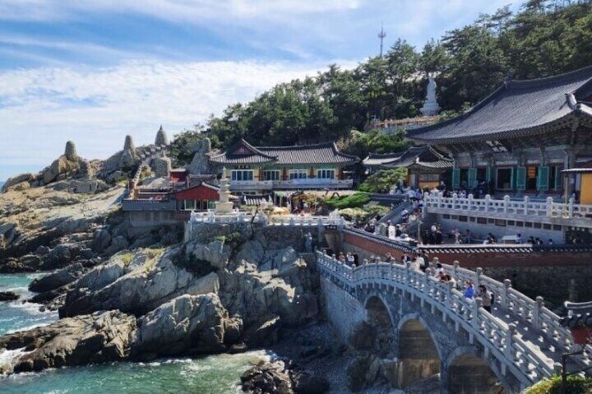 Haedong Yonggung-sa
Temple