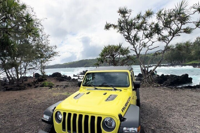 Private Road Tour to Hana Open Air Jeep