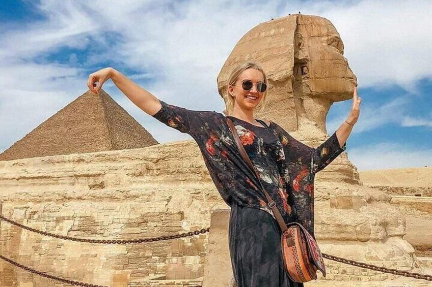 Over day Cairo, Pyramids, Sphinx & Museum With Lunch - Hurghada