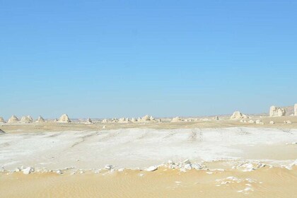 White Desert Adventure in 2 days from Cairo