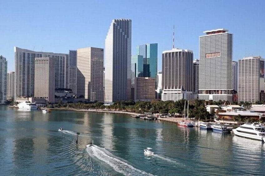 Private City Tour in Miami and Miami Beach 