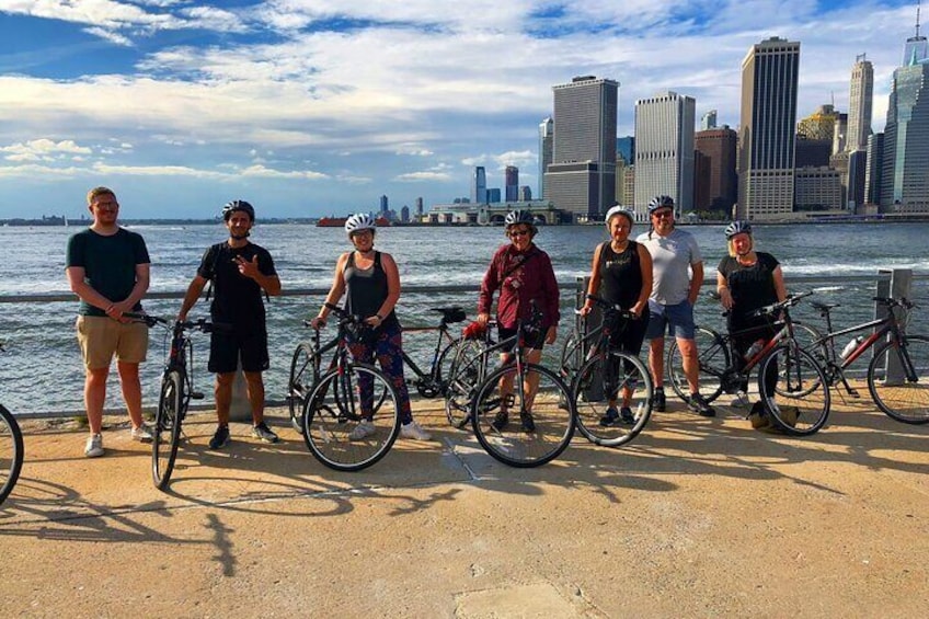 Brooklyn Bike Tour with Local Guide