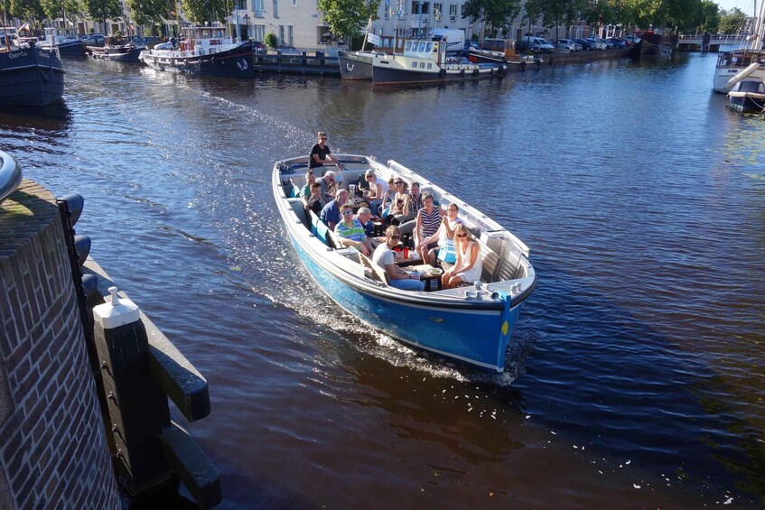 Picture 5 for Activity Leiden: Cruise through the Historic City Center with Guide