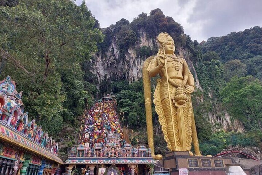 Private Genting Highlands Batu Caves Trip with Cable Car Ticket