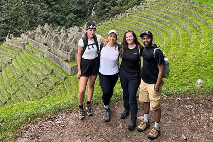 Short Inca Trail to Machu Picchu