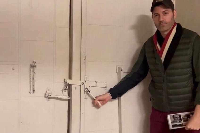 ... and see what's behind this fireproof door!