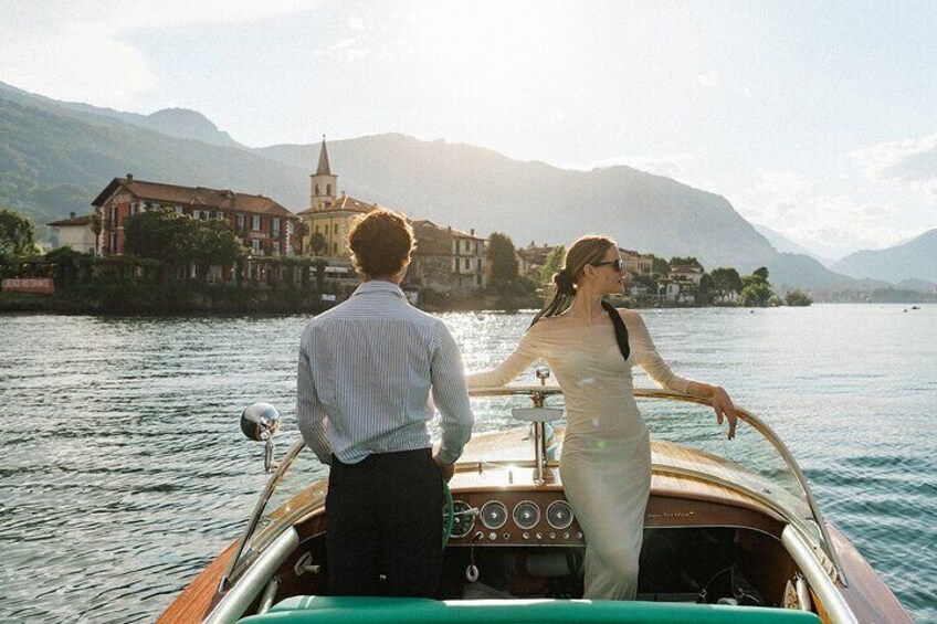 Private Tour of Borromeo Islands Riva Lago Maggiore for an Hour