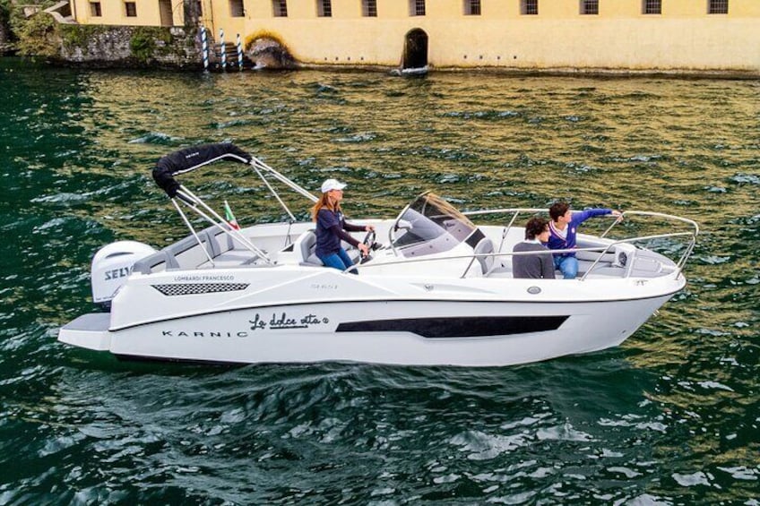 Como lake shared boat tour