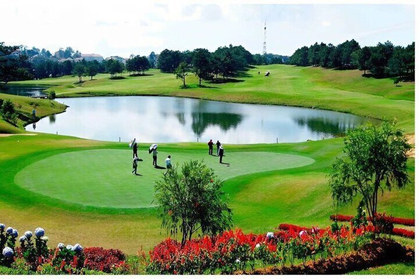 3 Days 2 Nights Private Golf Tour in Vietnam