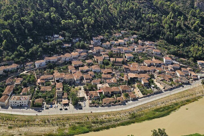 Private Osum Canyon and Bogove Waterfall Tour in Berat