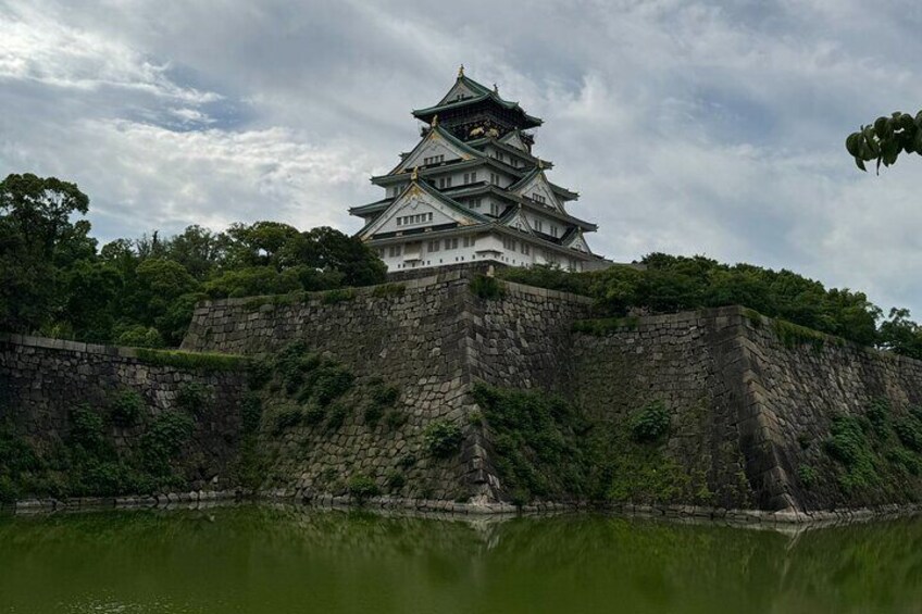 Osaka Explore Every Bit of Osaka Castle in 3 Hours