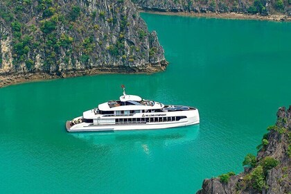 Halong Symphony Cruise: Sung Sot Cave & Ti Top Island with Lunch