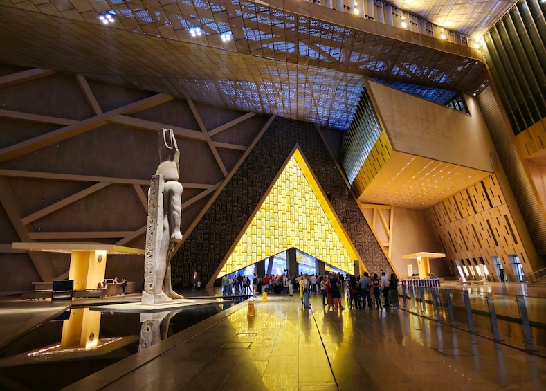 Cairo: Grand Egyptian Museum, Giza Pyramids & Sphinx Tour