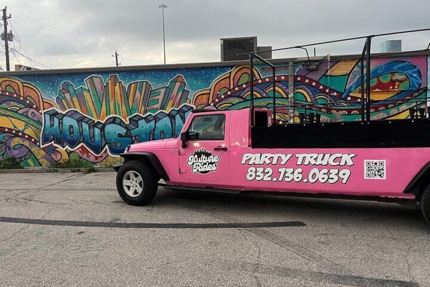 Pink Party Jeep Tour in 3rd Ward HTX