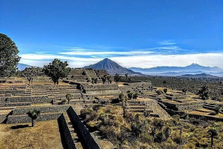 Cantona Archaeological Area Tour from Mexico City