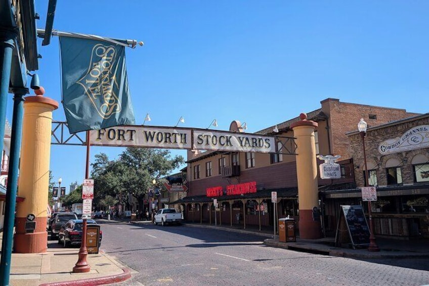 Fort Worth Stockyards Scavenger Hunt Walking Tour and Game