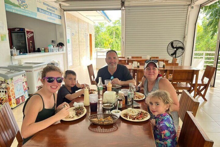 Bacalar Seven Color Lagoon Boat Tour