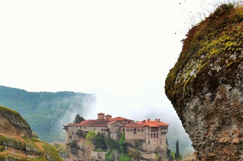 Monasteries of Meteora UNESCO Site Private Tour from Athens