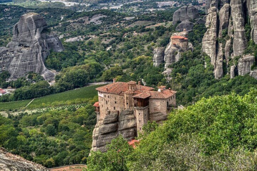 Monasteries of Meteora UNESCO Site Private Tour from Athens