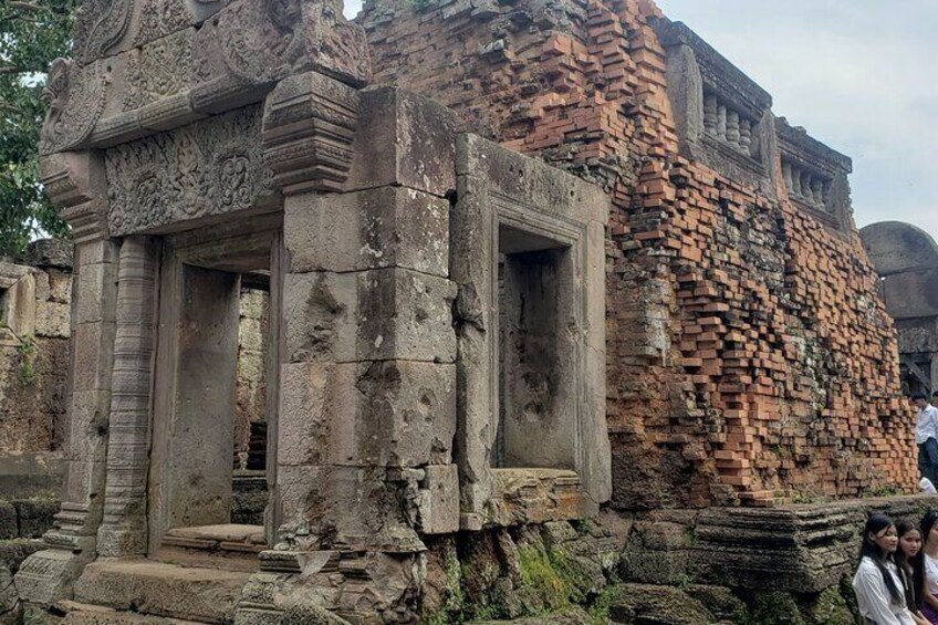 Chisor Ta Moa Zoo Ta Prohm Tour