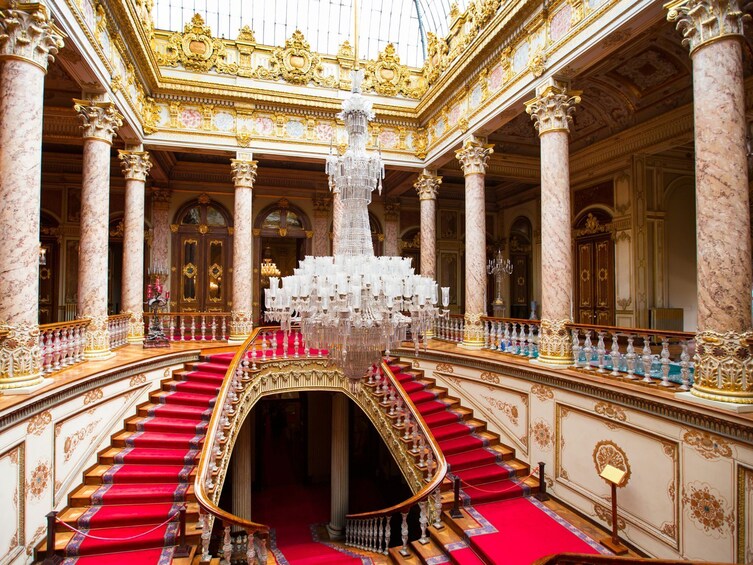 Istanbul:Dolmabahce Palace Skip-the-Line Entry & Audio Guide