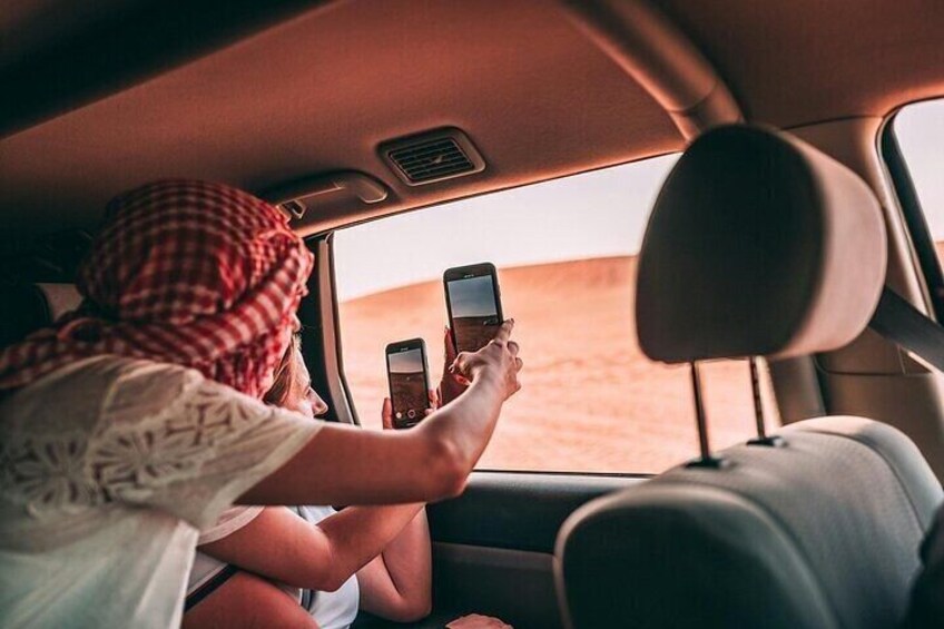  Combo : Dubai Desert Safari & Glow Garden Admission Tickets 