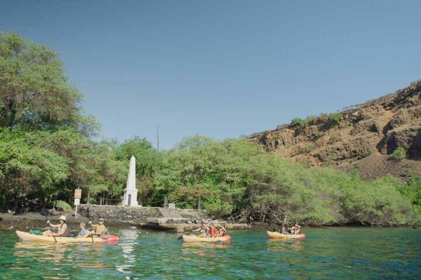 Morning Magic Kayak and Snorkel Adventure in Kealakekua Bay