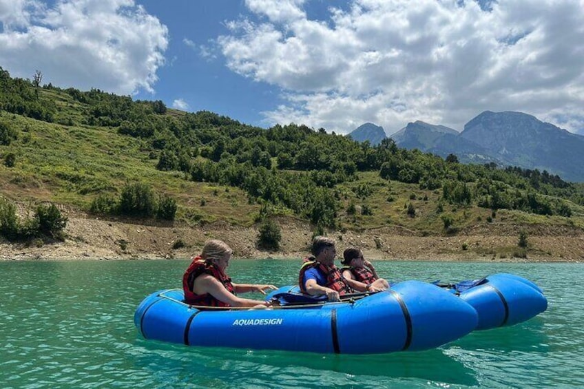 Pack Rafting In Tomor 