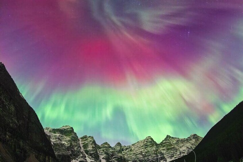 Northern lights above Moraine Lake, Banff National Park