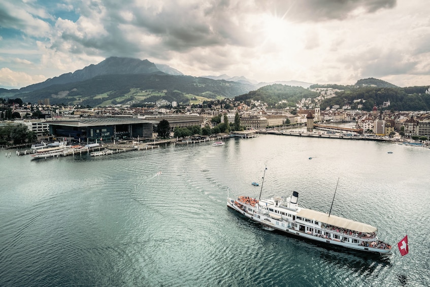 Zurich : Rigi Queen of Mountains & Lucerne