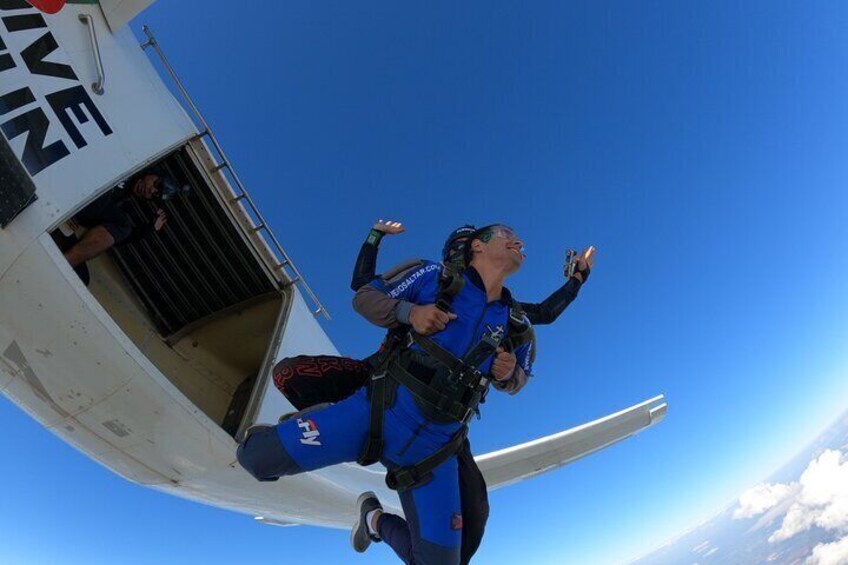 Private Parachute Jump in Boituva