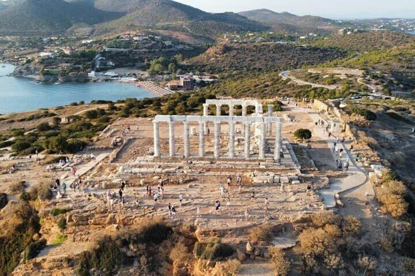 Temple of Poseidon and Cape Sounion Early Noon Guided Tour