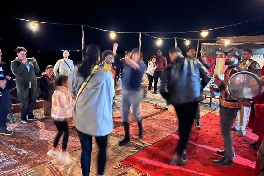 Agafay Desert Sunset & Romantic Dinner with Transfer – Marrakesh