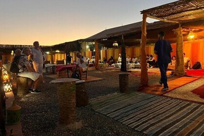 Agafay Desert Sunset & Romantic Dinner with Transfer – Marrakesh