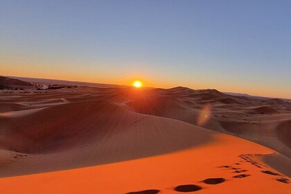 8-Day Luxury Tour from Casablanca to Marrakech via Fes-Merzouga