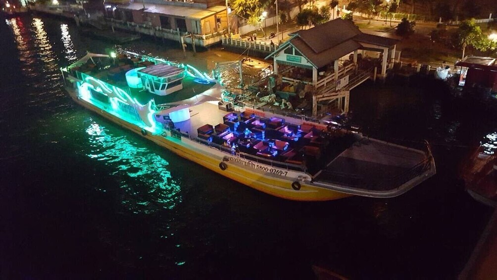 Yodsiam Party Boat Cruise Bangkok