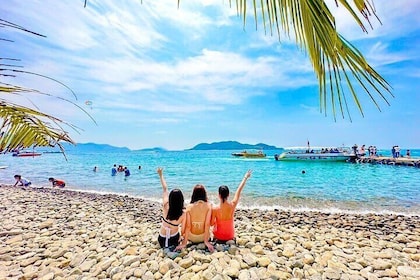 Nha Trang Mini Beach and 3 Islands Adventure