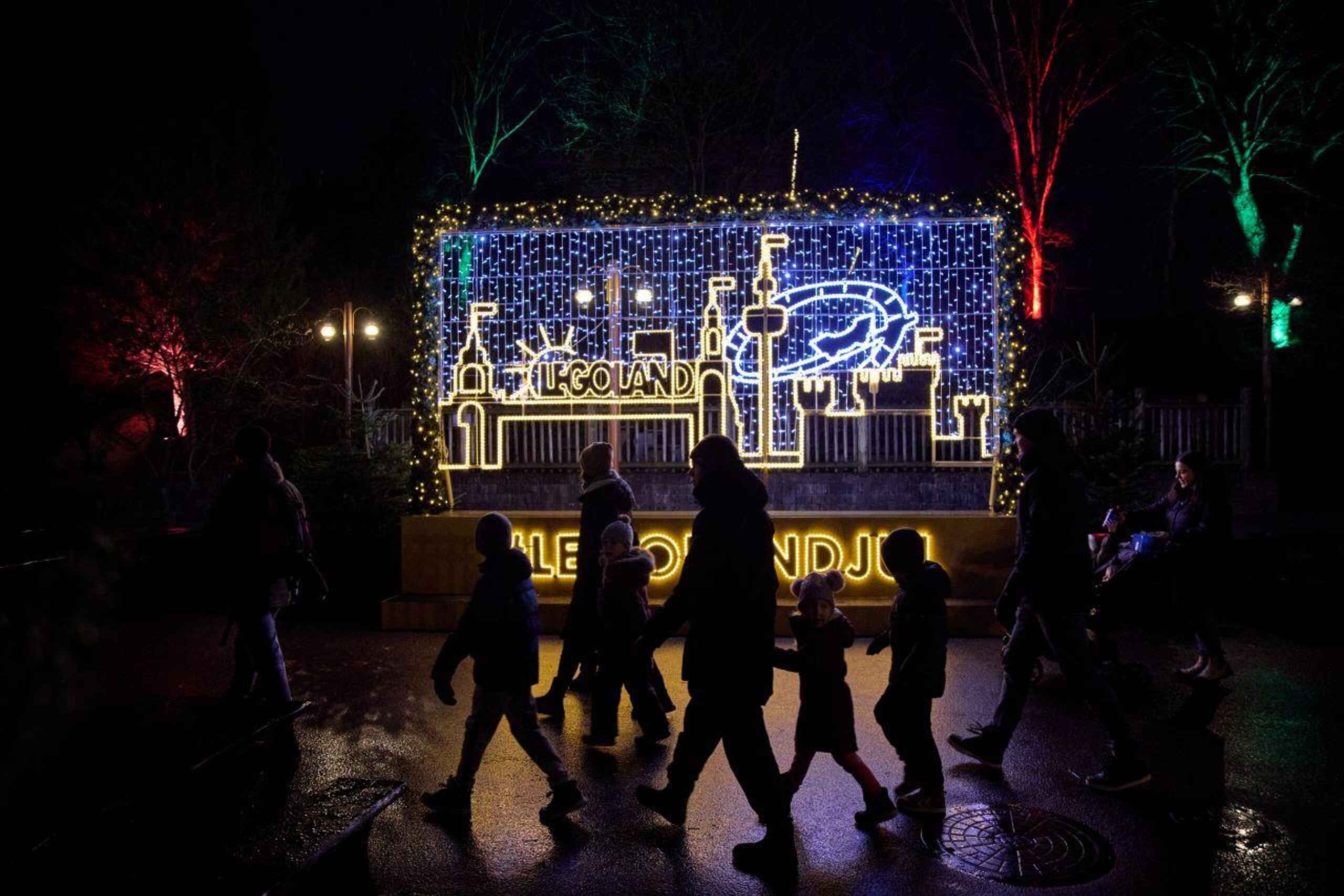 LEGOLAND® Billund: Magical Christmas 1 or 2 days ticket