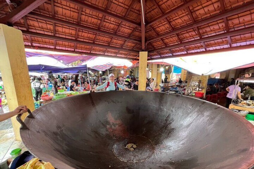 Bắc Hà Sunday Market Tour 2 days and 1 night