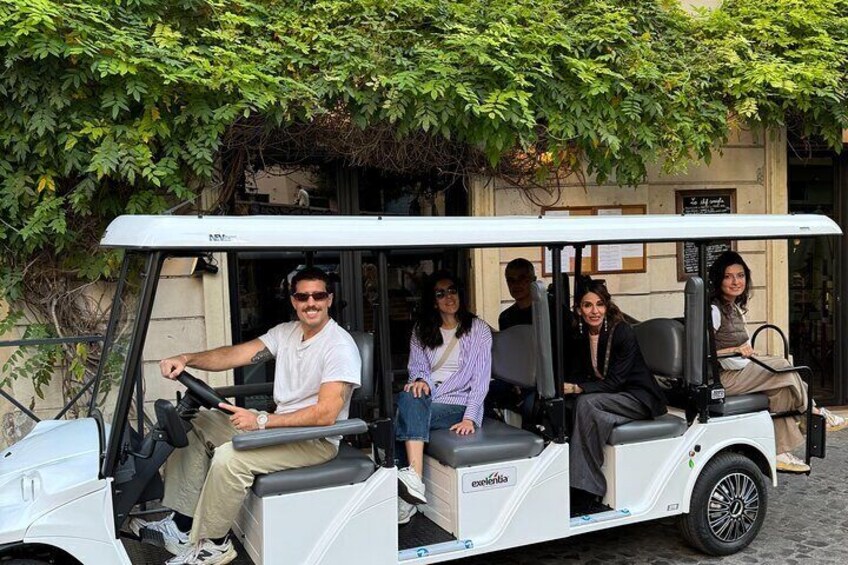 Private Tour in Rome by an Eco friendly Golf Cart