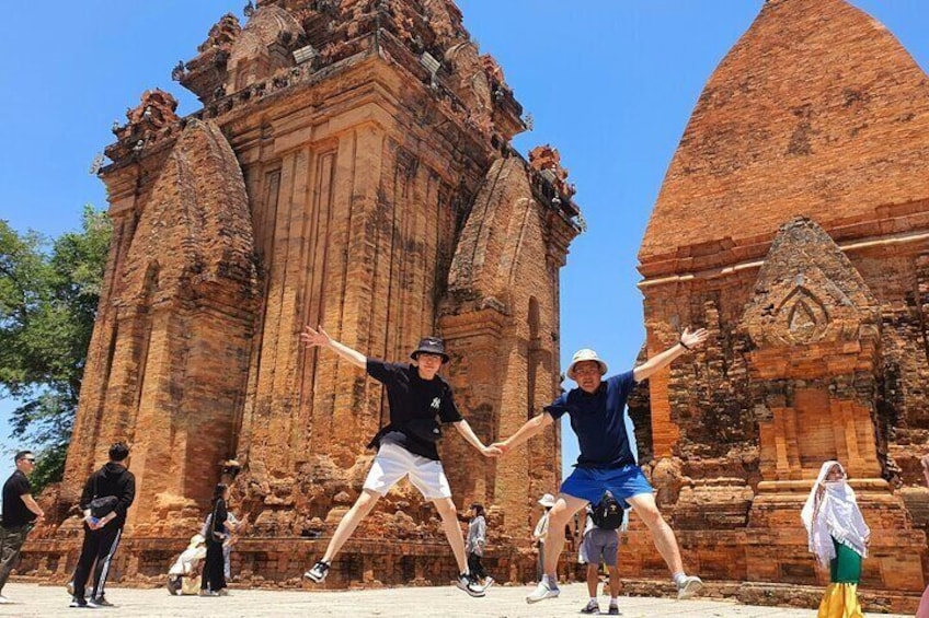 Ponagar Tower-Cham architecture