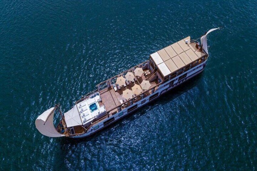 4 Days Dahabya Cruise from Aswan to Esna